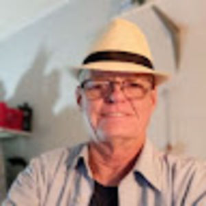 Meet your Posher, Ray